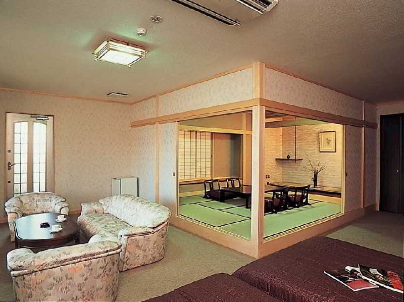 Hotel 楽気ハウス甲斐路 Raki House Kaiji à Fuefuki Extérieur photo
